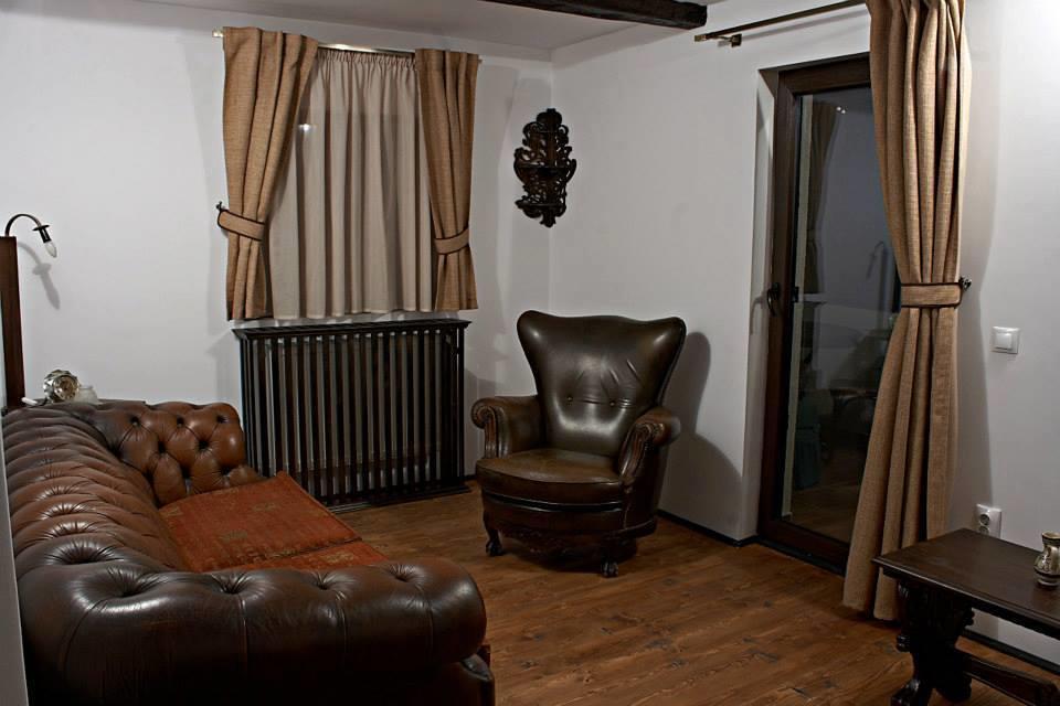 Sărata-Monteoru Pensiune-Restaurant Tara Luanei חדר תמונה