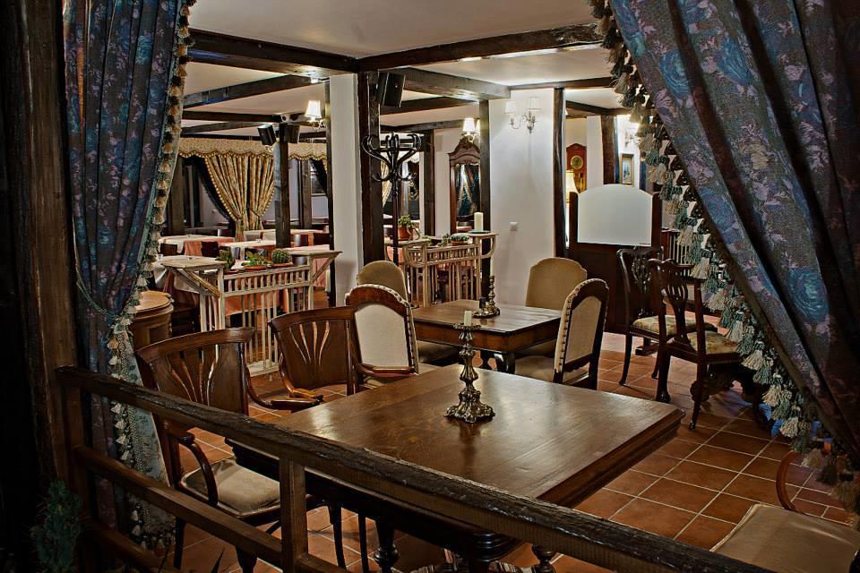 Sărata-Monteoru Pensiune-Restaurant Tara Luanei מראה חיצוני תמונה
